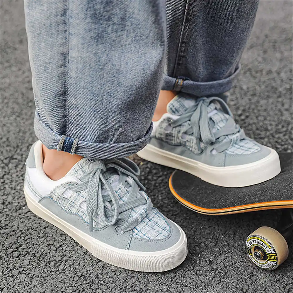 مع جلد الهيب هوب أحذية المدرسة - مراجعة Tech Office Wear Men وسعره